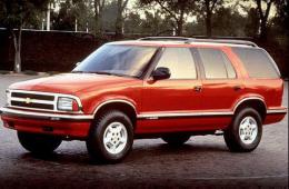 Фото CHEVROLET BLAZER S10 2.2 AWD